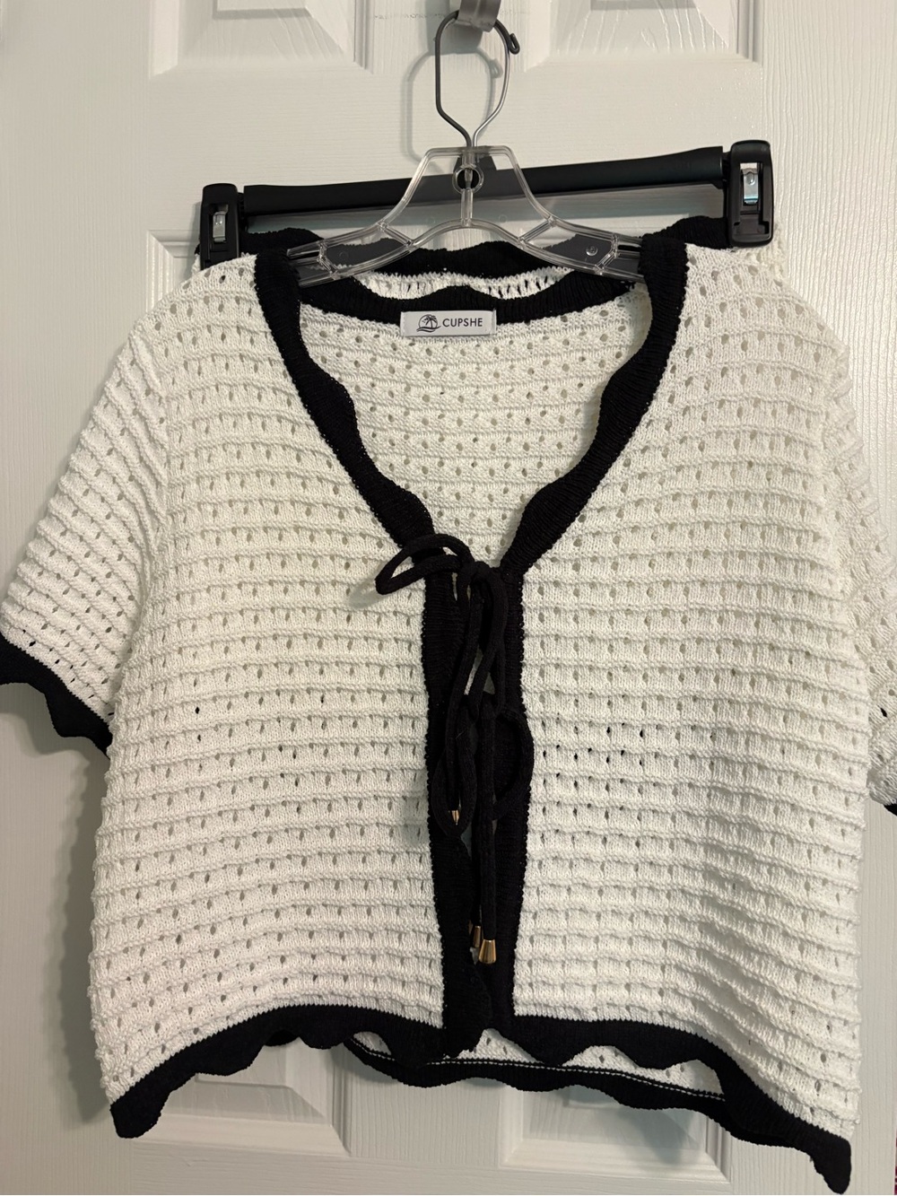 Cupshe Black & White Knitted Tie-Front Top and matching shorts.